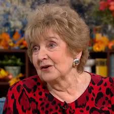 This Morning's Deirdre Sanders gives health update after breast cancer  surgery