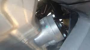 Unlike honda's regular commuter mopeds like the ex5 and wave alpha 125 for instance, the rs150r's 'supercub' naming is perhaps justified through these traits alone. Tensioner Problem Honda Rs150 Youtube