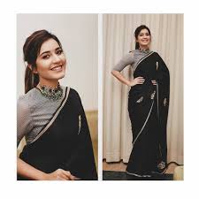 Black And White Striped Saree Blouse Saree Blouse Ideas Dm For Credit Sareeblouseinspiration Indian Saree Blouses Designs Designer Saree Blouse Patterns Black Saree Blouse