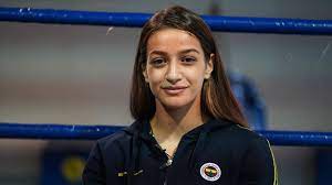 Buse Naz Cakiroglu Ndan Altin Madalya
