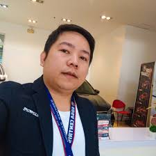 Hindi kasalanan ng anak ang kasalanan ng ama. Ngunit 'di ba't kasalanan din  ang paghuhugas kamay sa mga nangyari? Dumanak ang dugo. Bumagsak ang bansa.  Ginamit sa panariling interes ang kaban ng