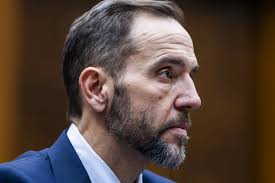 Imagini rare cu valiza nucleară a Rusiei cu care călătorește președintele  Vladimir Putin