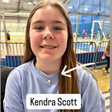 Guess who is the newest @kendrascott...