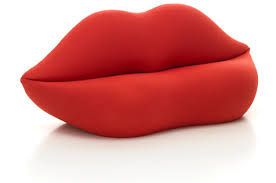 With his furniture series ‚easy edges', he succeeded in bringing a new aesthetic dimension to such an everyday material as cardboard. Vitra Miniatures Collection Vegetal 3er Set Official Vitra Online Shop