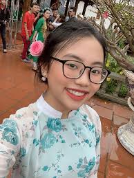 Ca khúc mùa xuân đầu tiên do ca sĩ trung quang, phương mỹ chi thể hiện, thuộc thể loại trữ tình.các bạn có thể nghe, download (tải nhạc) bài hát mua xuan dau tien mp3, playlist/album, mv/video mua xuan dau tien miễn phí tại nhaccuatui.com. PhÆ°Æ¡ng Má»¹ Chi Diá»‡n Ao Dai Hat Táº¡i Nha Thá» Tá»• Cá»§a Hoai Linh Tin Má»›i Ngoi Sao