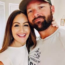 Danielle Stough's Instagram, Twitter & Facebook