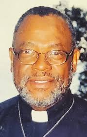 Woman seriously injured in midday crash in Clarksville