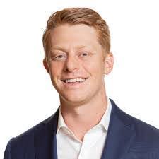 Eric Dewees's Instagram, Twitter & Facebook