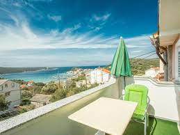 Appartamenti in affitto ideali per le vacanze estive sull'isola di rab. Appartamenti Antonija Kampor Isola Di Rab Croazia Kampor Rab Isola Di Rab Arbe Croazia Prezzo Last Minute Offerte Speciali Alloggio