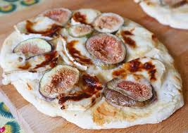 amelie on instagram pizza chevre figue miel alerte tuerie culinaire hier soir j ai voulu faire des p faire une pizza pizza chevre culinaire