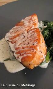 Pave De Saumon A La Creme D Ail Et Parmesan Recette Saumon Creme Fromage Facile Cuisine Poisson Cuisine Recette Poisson