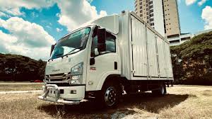 Isuzu trucks are full with features that optimized powerful performance, comfortable driving experience, high safety factor and fuel efficiency. Isuzu Npr Pro Container Box Lorry 17 Feet Malaysia Spec English Subtitles Youtube
