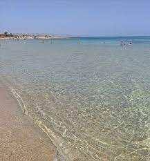 In molti dicono che un mare bello come quello della spiaggia di san lorenzo è difficile da trovare e che questa sia la spiaggia più bella della sicilia. San Lorenzo Beach In Noto Sicily In Tour