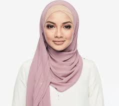 Kadang kala apabila ke butik naelofar atau shopping. Sale Sale Naelofar Hijab Harga Bawah Rm70 Untuk Anda Nampak Lebih Elegant Raya Nanti