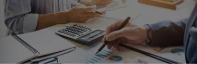 Being financial analyst differs greatly from company to company, from industry to industry, so there will not be one defining answer to your question. Highest Paying Senior Financial Analyst Jobs Ladders 100k Club