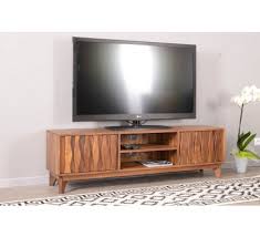 Coffre de bois exotique ciselé à la main 36 pouces longueur 15 pouces largeur 18 pouces de hauteur. Meuble Tv En Bois Massif Vintage Madras 7204