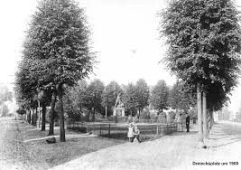 Dreiecksplatz Um Das Jahr 1900 Gutersloh Historische Bilder Bilder Historisch