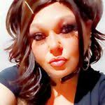 Elisha Snider's Instagram, Twitter & Facebook