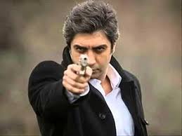 Sadece kurtlar vadisi dizisinde değil, sinema sektöründe de boy gösteren şaşmaz'ın son halini görenler şaşırdı. Polat Alemdar Vikipedi