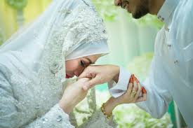 Sayangnya islam tidak mengajarkan bahwa suami yang menyakiti hati. Memelihara Hak Hak Istri Dalam Pernikahan Madaninews Id