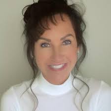 Kristy Morrison's Instagram, Twitter & Facebook