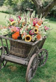 Bella Luna Farms Country Wedding Jen Cullen Real Weddings Flower Cart Garden Containers Beautiful Flowers