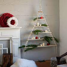You want to have room for everything without it feeling cramped and cluttered. 34 Easy Christmas Home Decor Ideas Small Space Apartment Decoration For Holidays