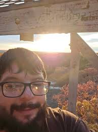 Hello my name is Jeffery aka JaJuan I'm 27 years old located in St. Louis  area but willing to locate somewhere else where I am looking for friendship  or fwb or possible