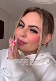 Transform Your Look with Fresh Lashes and Nails