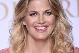 Nina Bott: Söhnchen Lobo war „blitzschnell“ auf der Welt