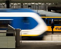 Alle treinen van ns zullen tot tenminste 16.00 uur niet kunnen rijden. Treinverkeer Weer Volgens Normale Dienstregeling Vck Travel