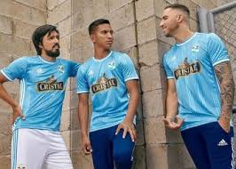 Descentralizado así se vio marcos riquelme en su debut con la camiseta de sporting cristal el atacante argentino debutó con sporting cristal, aunque no lo hizo con gol. Sporting Cristal Planeta Fobal
