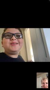 😍Selena hanging out with Grandma Tina 🥰