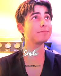 Aiden Gallagher Smile