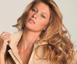 Ex-seguranças de Gisele Bündchen são condenados por atirarem em paparazzi