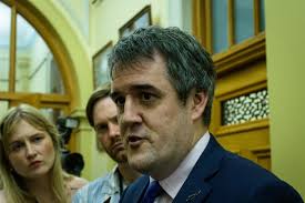 Jones suggested fast-track bid at undeclared dinner