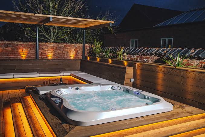 Jacuzzi Installation
