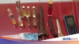 Namun kadang, kerja keras yang dilakukan tetap tidak menghasilkan banyak uang seperti yang diharapkan. Menipu Dengan Dalih Bisa Ambil Uang Gaib Gus Bram Dibekuk
