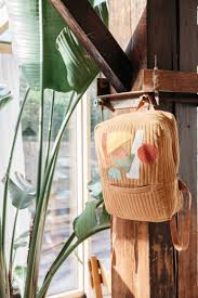 Sac de ville chic et élégant, grand format idéal pour toutes vos affaires et documents volumineux. Bohemian Chic Vintage Backpack For Unisex Louise Misha