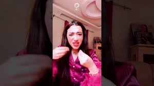‫من طب الأسنان للرقص الشرقي.. شروق قاسم بتاخد في الساعة 50 ألف وقلبت  السوشيال ميديا بتصرفاتها - YouTube‬‎