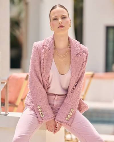 The Noli Shop | Blush is the color of the summer 🩷 Feminine, polished, and  endlessly wearable, these soft tones bring effortless elegance to every  outfit.... | Instagram