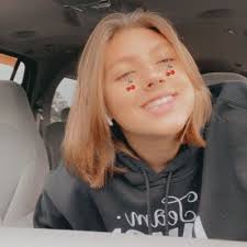 Aidan Nicholson💀 (@aidan_nichs)