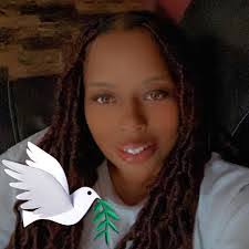 Krista Trent's Instagram, Twitter & Facebook