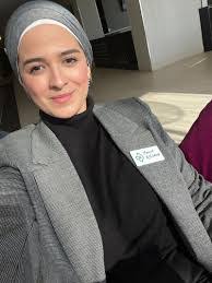 Trish Bolen's Instagram, Twitter & Facebook