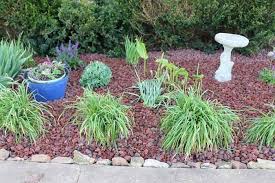 Mulch Alternatives Adding Curb Appeal To Your Home Mulch Alternatives Mulch Landscape Curbing