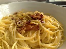 Spaghetti Alla Carbonara Ricette Pasti Italiani Pasta Alla Carbonara