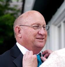 Ronnie Rowley's Instagram, Twitter & Facebook