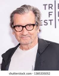 Film Northwood Pie 2019 39 Clues: The Sword Thief (Graphic Novel Edition): Peter  Lerangis