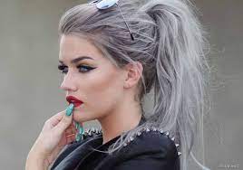 قومي بتفتيح شعرك باستخدام الليمون و عندما يفتح. ØµÙˆØ± ØµØ¨ØºØ§Øª Ø´Ø¹Ø± Ø¨Ø§Ù„Ù„ÙˆÙ† Ø§Ù„Ø±Ù…Ø§Ø¯ÙŠ Ù„Ù„Ø´ØªØ§Ø¡ Ù…Ø´Ø§Ù‡ÙŠØ±