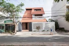 17 model rumah atap miring yang lagi trend 2020 rumah model atap miring sendiri dapat di desain sedemikian rupa agar unsur seni dari atap rumah miring tersebut tetap terlihat secara maksimal atap rumah minimalis miring akan tetap menjadi trend yang modern dengan bentuk. 5 Ide Desain Rumah Atap Miring Yang Sangat Keren Jatim Times